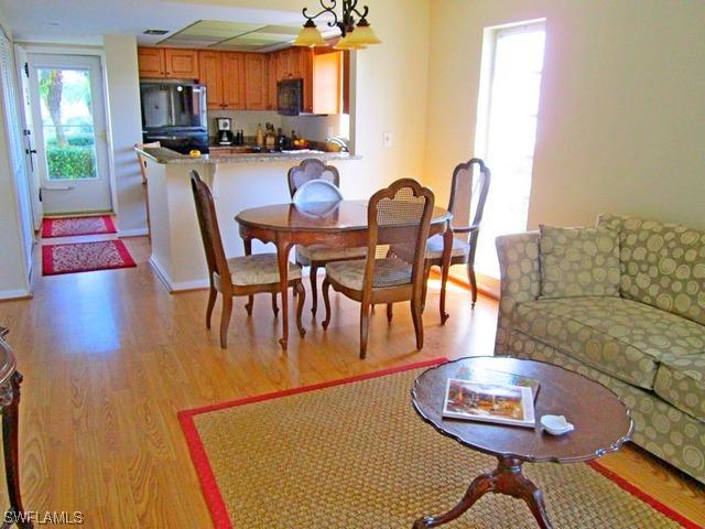 53 Highpoint Cir. #103, Naples, FL 34103