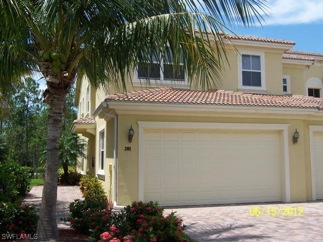 1425 Mariposa Cir. #201, Naples, FL 34105