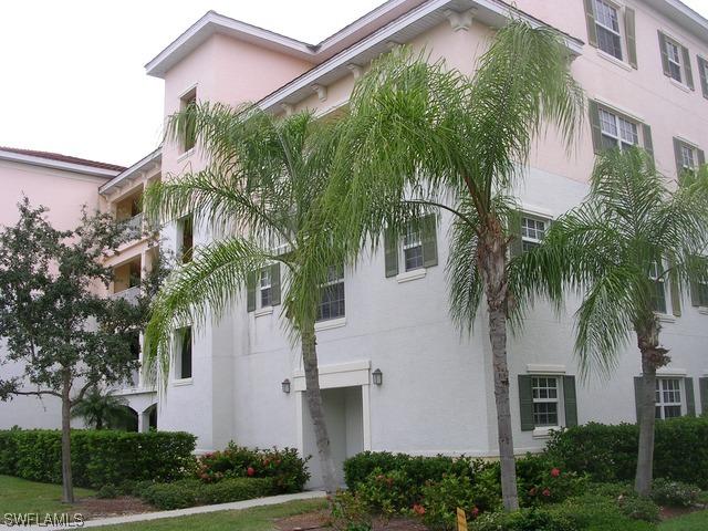 4520 Botanical Place Cir., Naples, FL 34112
