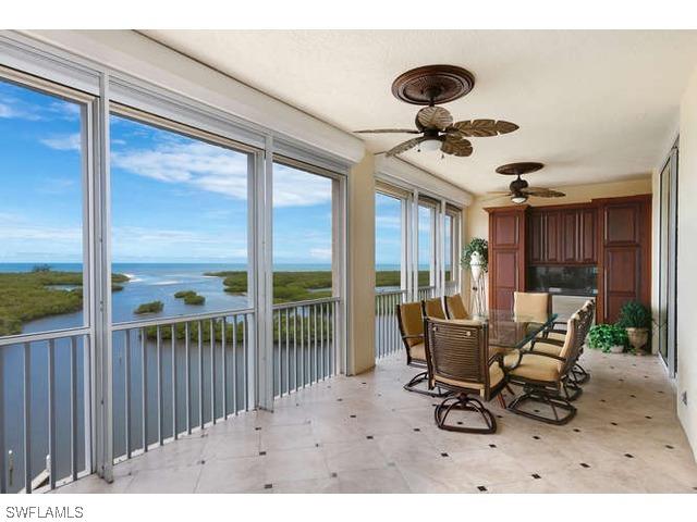 425 Dockside Dr. #PH-04, Naples, FL