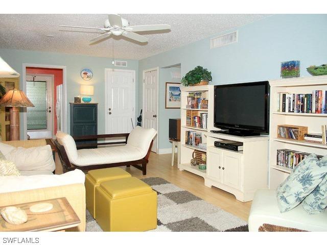 813 Central Ave., Naples, FL 34102