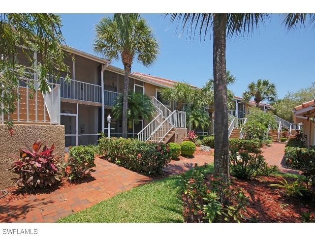 2265 Hidden Lake Dr. #4, Naples, FL