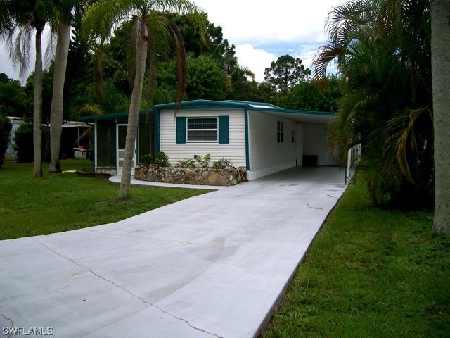 3524 Unique Cir., Fort Myers, FL 33908