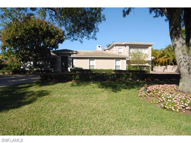 1605 Crayton Rd., Naples, FL 34102