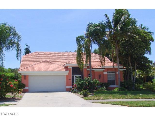 1929 East Crown Pointe Blvd Blvd., Naples, FL 34112