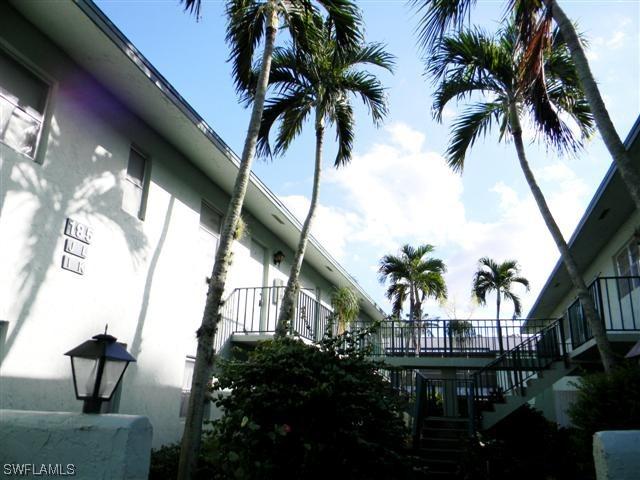 256 Palm Dr. #4, Naples, FL 34112