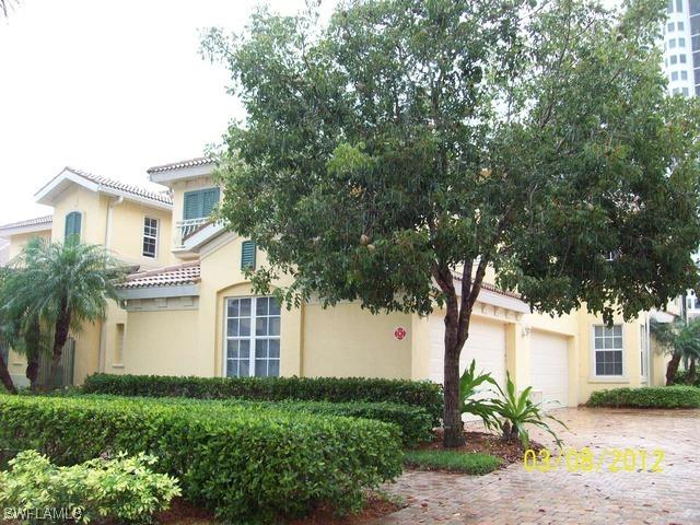 1281 Rialto Way Way, Naples, FL 34114