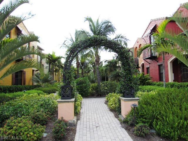 8949 Malibu St. #302, Naples, FL 34113