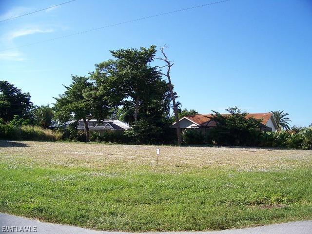 1398 Bayport Ave., Marco Island, FL