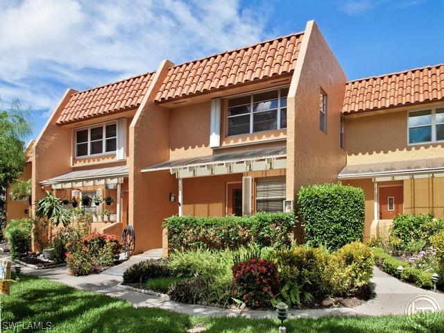 800 River Point Dr. #210, Naples, FL