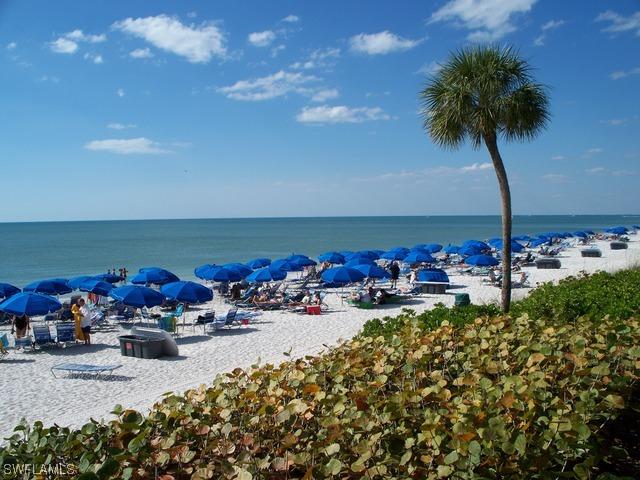 6849 Grenadier Blvd. #502, Naples, FL 34108