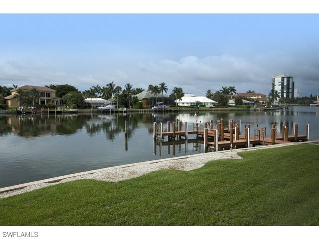 300 Park Shore Dr. #1C, Naples, FL