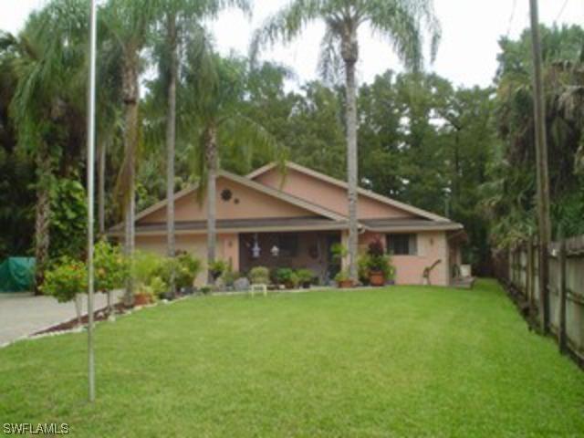 2161 16th Ave., Naples, FL 34117