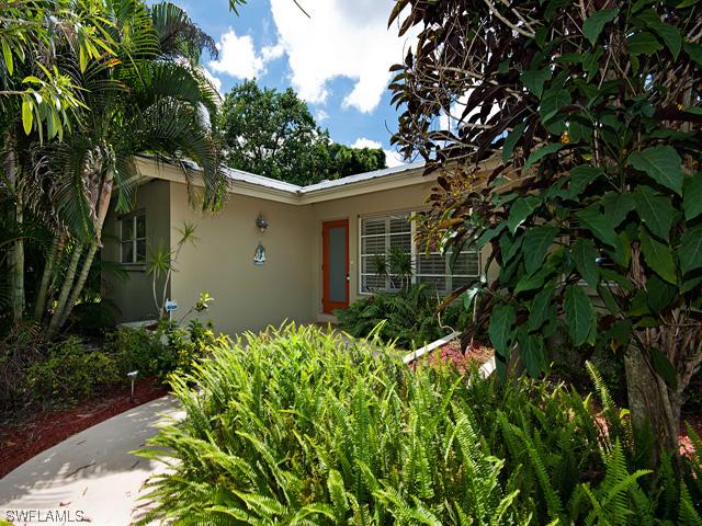 1118 Pompei Ln., Naples, FL 34103
