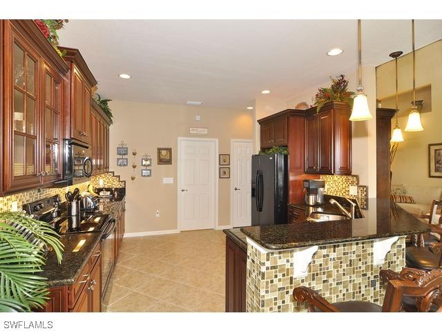 11232 Lithgow Ln., Fort Myers, FL 33913