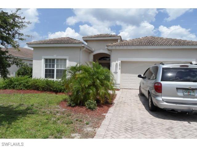 2870 Inlet Cove Ln., Naples, FL 34120