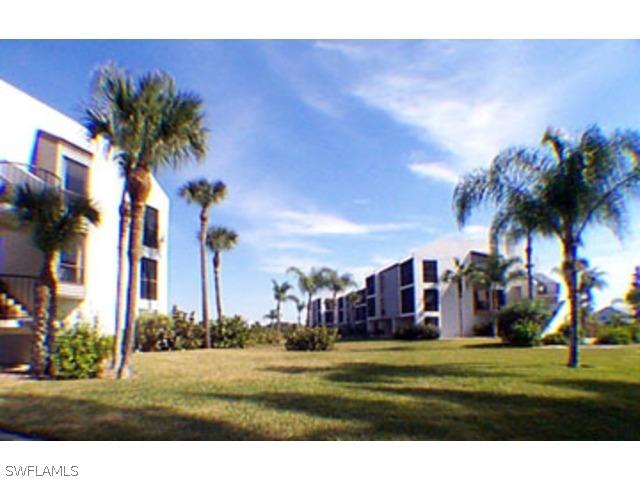 21400 Bay Village Dr. #202, Fort Myers Beach, FL