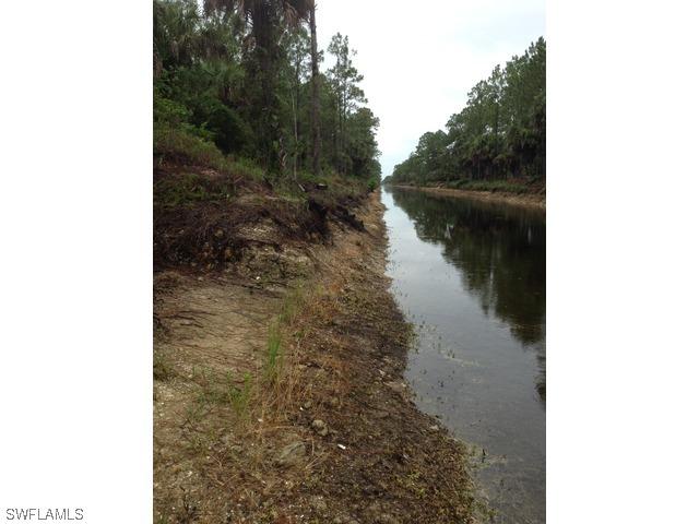 8th St., Naples, FL 34120