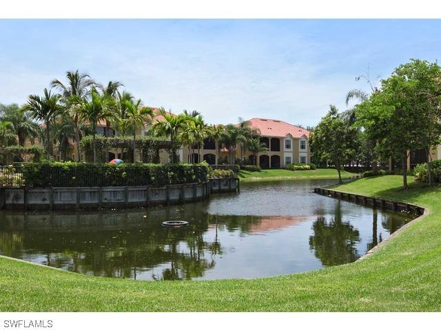 5030 Blauvelt Way #101, Naples, FL 34105