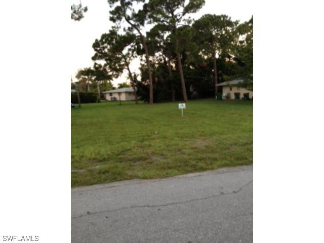 2280 Washington Ave., Naples, FL 34112