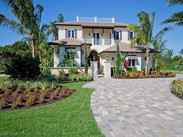 640 Bougainvillea Rd., Naples, FL 34102