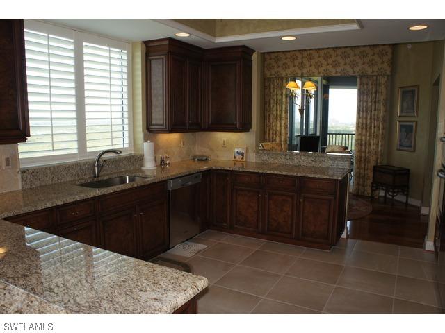 425 Cove Tower Dr. #1601, Naples, FL