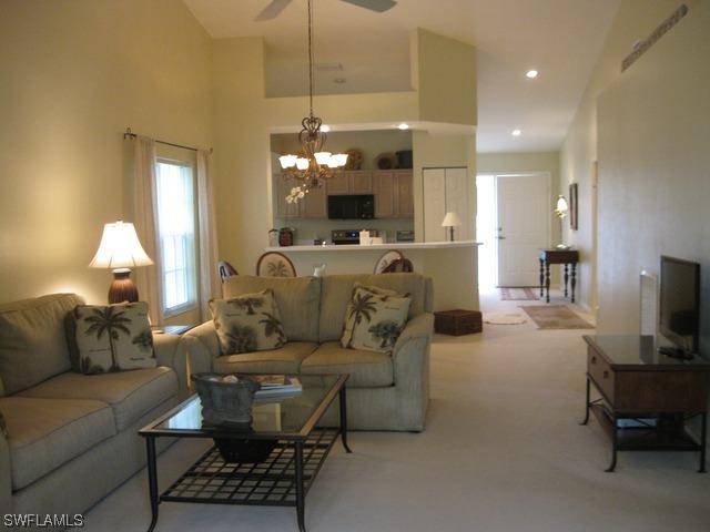 737 Wiggins Lake Dr., Naples, FL