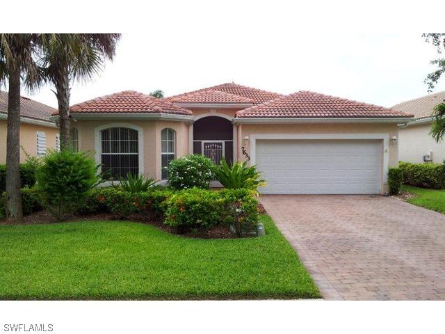 7633 Berkshire Pines Dr., Naples, FL 34104