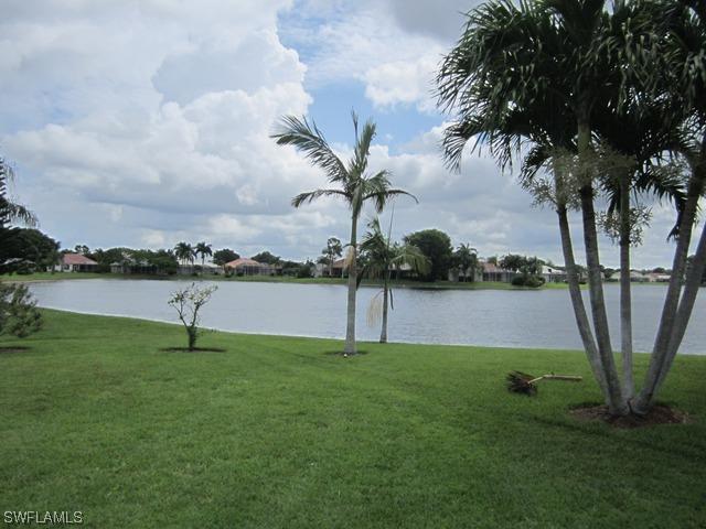 648 Lambton Ln., Naples, FL