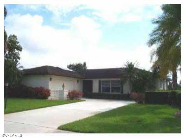 4485 Beechwood Lake Dr., Naples, FL 34112