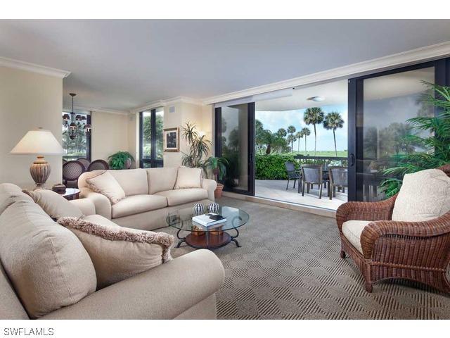 4551 Gulf Shore Blvd. #103, Naples, FL 34103