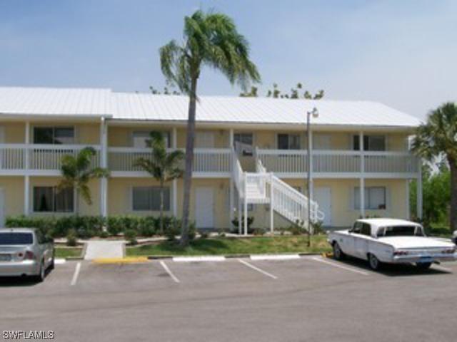 4615 Bayshore Dr. #E-7, Naples, FL 34112