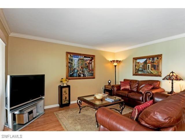 3500 Gulf Shore Blvd. #505, Naples, FL