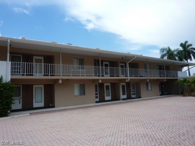 1417 Chesapeake Ave. #104, Naples, FL 34102