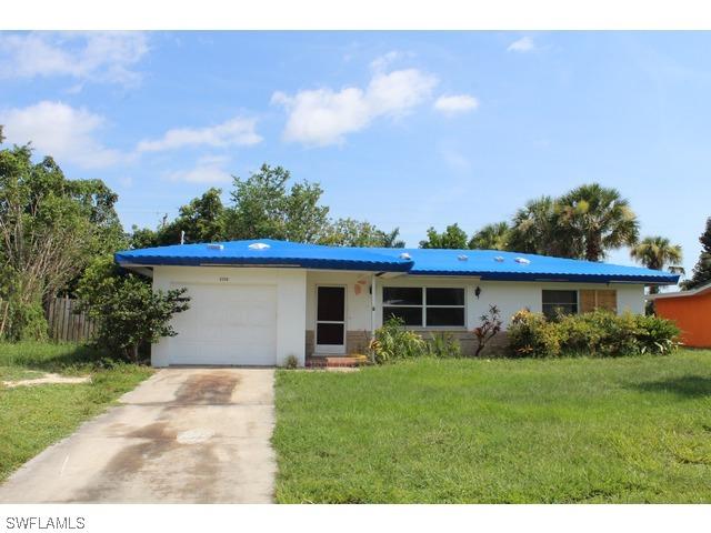 4350 22nd Ave., Naples, FL 34116