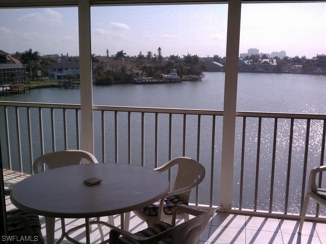 10682 Gulfshore Dr., Naples, FL