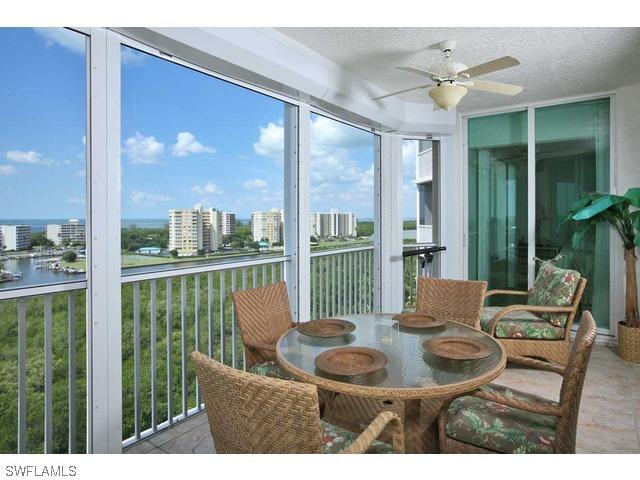 300 Dunes Blvd. #905, Naples, FL 34110