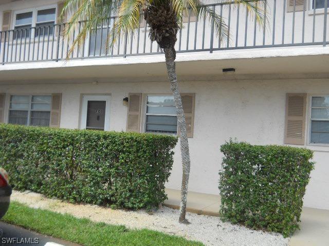 5419 Rattlesnake Hammock Rd. #103, Naples, FL