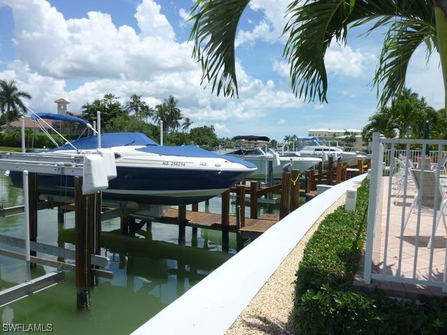 2100 Gulf Shore Blvd. #214, Naples, FL 34102