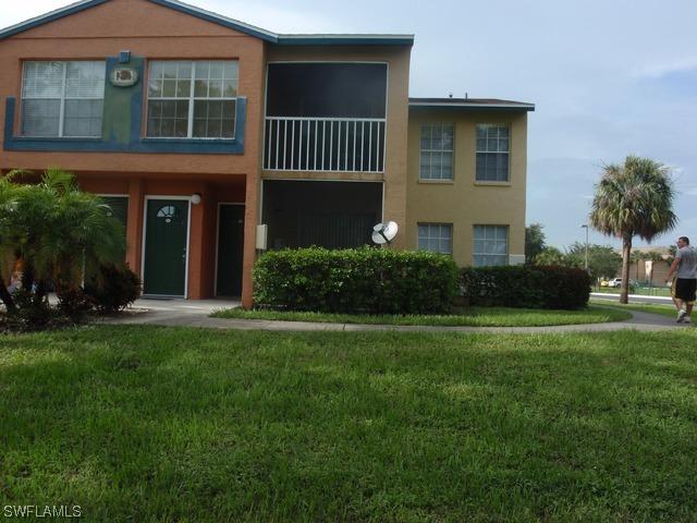124 Santa Clara Dr. #10, Naples, FL 34104