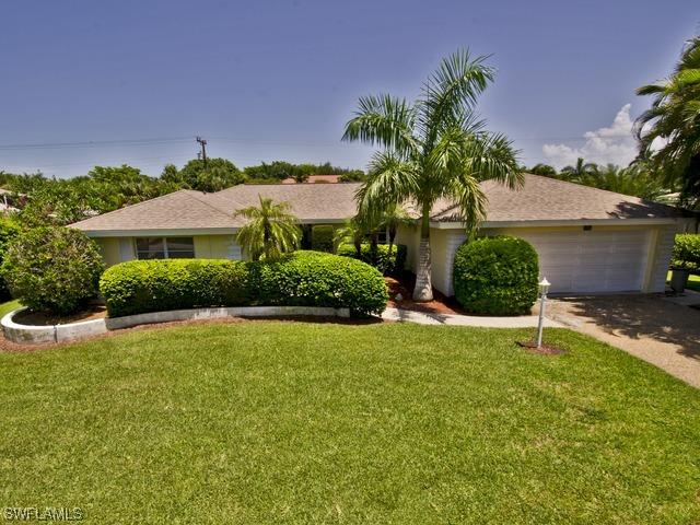 343 7th Ave., Naples, FL