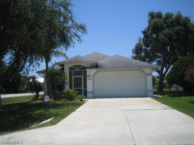 796 92nd Ave., Naples, FL