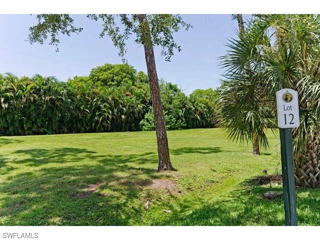 1452 Hemingway Pl., Naples, FL 34102