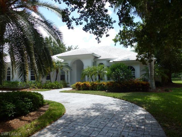 8092 Tiger Lily Dr., Naples, FL 34113