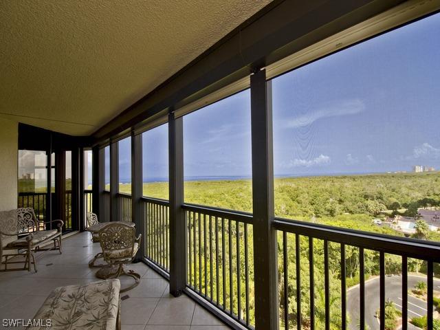 6075 Pelican Bay Blvd. #804, Naples, FL 34108