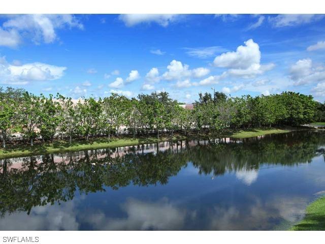 5055 Blauvelt Way #201, Naples, FL 34105