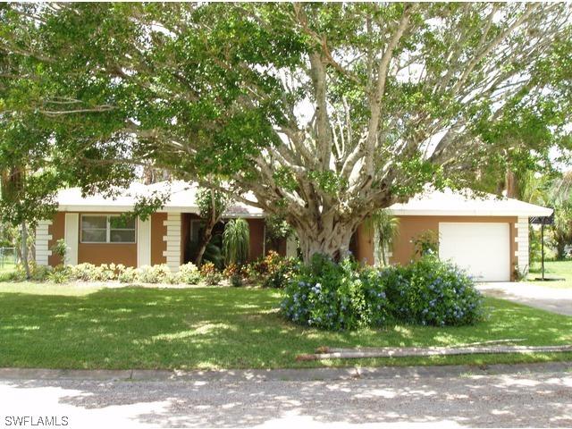5038 Northampton Dr., Fort Myers, FL 33919