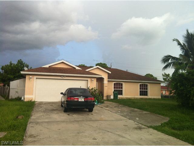 2990 48th Ter., Naples, FL