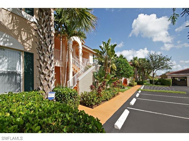 6605 Huntington Lake Cir. #101, Naples, FL 34119