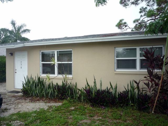 734 -738 105th Ave., Naples, FL